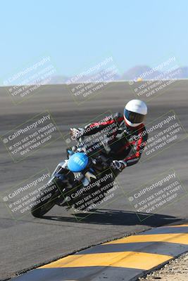 media/Nov-06-2023-Moto Forza (Mon) [[ce023d0744]]/4-Beginner Group/Session 2 (Bowl)/